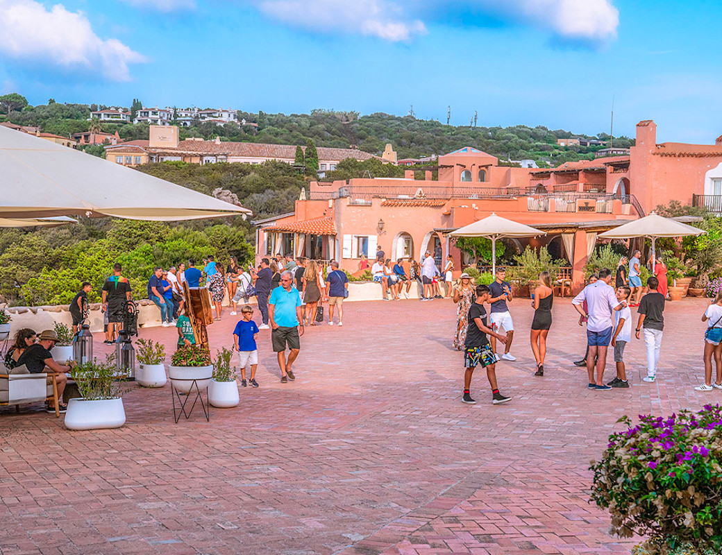 Piazzetta di Porto Cervo (ph. Marcello Chiodino)