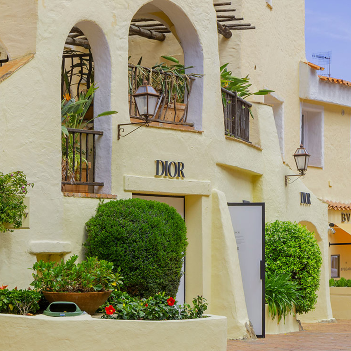 Le boutique e i grandi marchi di Porto Cervo