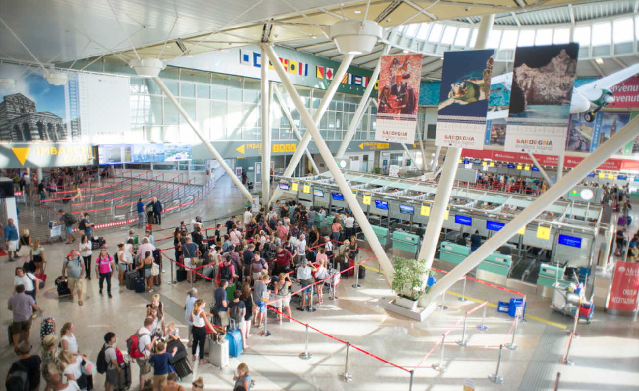 Olbia, in aeroporto l\'ultimo weekend di grandi eventi