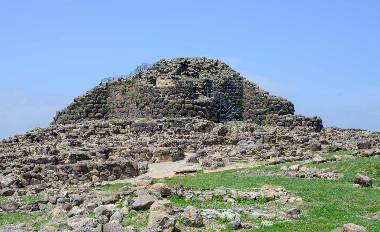 Humanum. Sardegna e Campania, da Su Nuraxi a Pompei