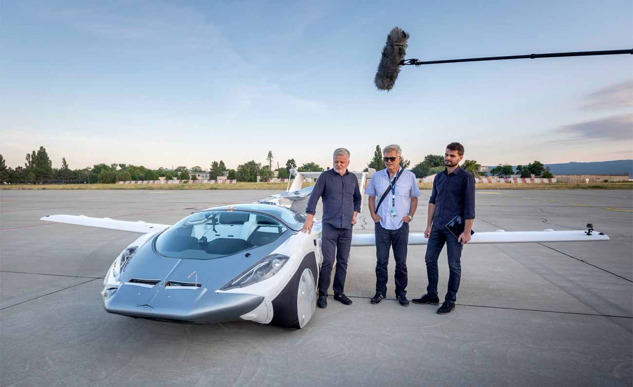 AirCar, la prima auto volante
