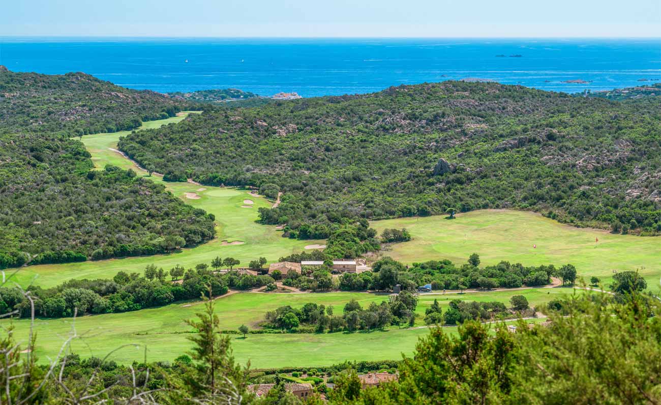 Costa Smeralda in primavera, dalle spiagge al trekking