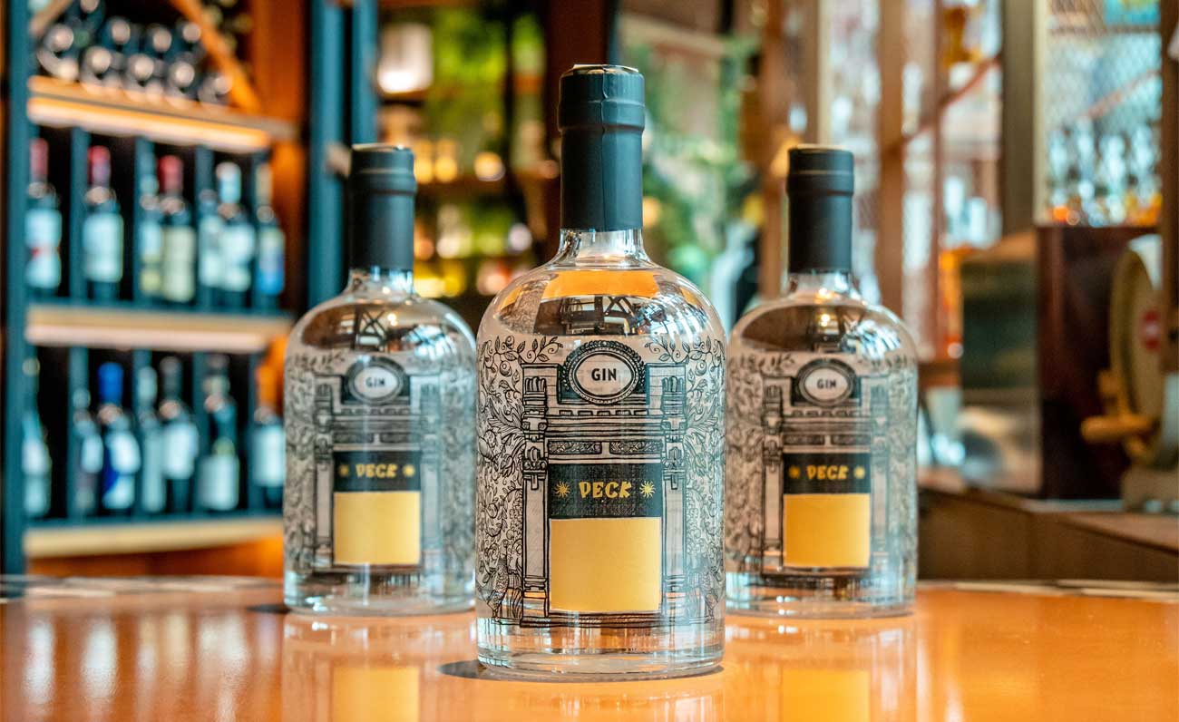 Gin Peck, un distillato che parla italiano