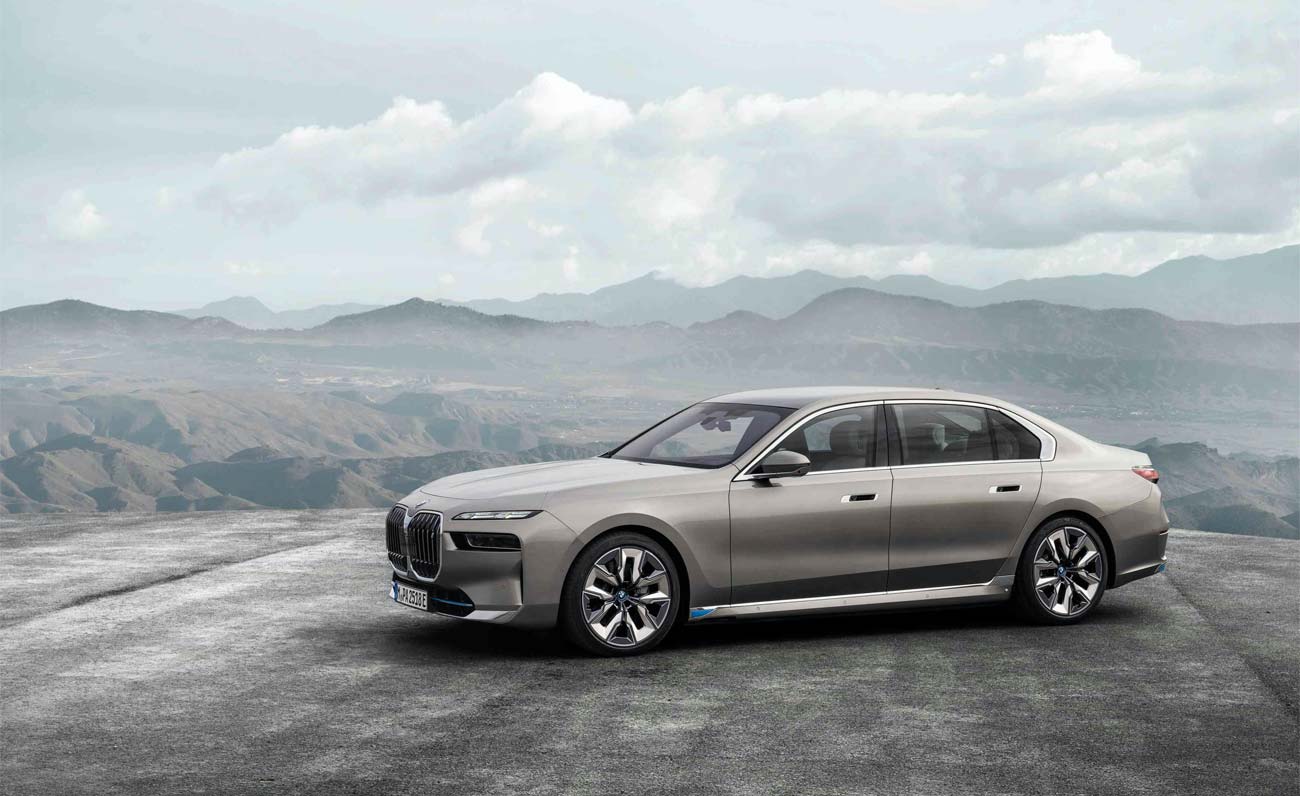 Nuova BMW serie 7 dalla line up completamente rinnovata