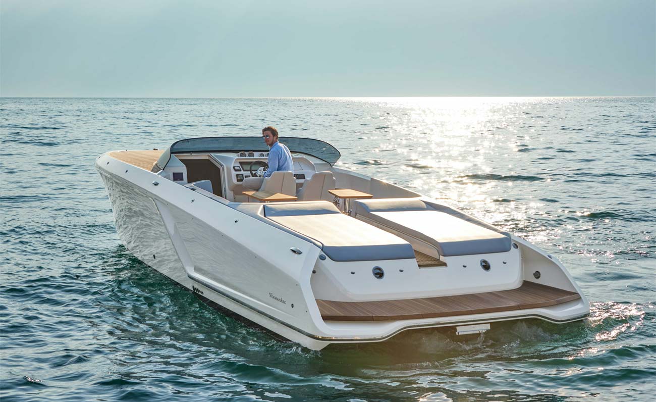 Ghost 1212, un day cruiser dallo stile essenziale