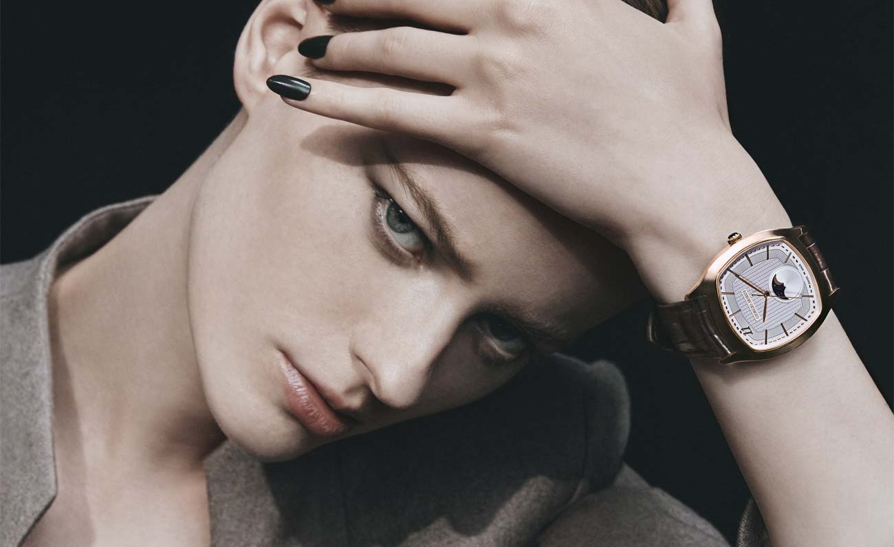 Giorgio Armani 11, il nuovo orologio è unisex