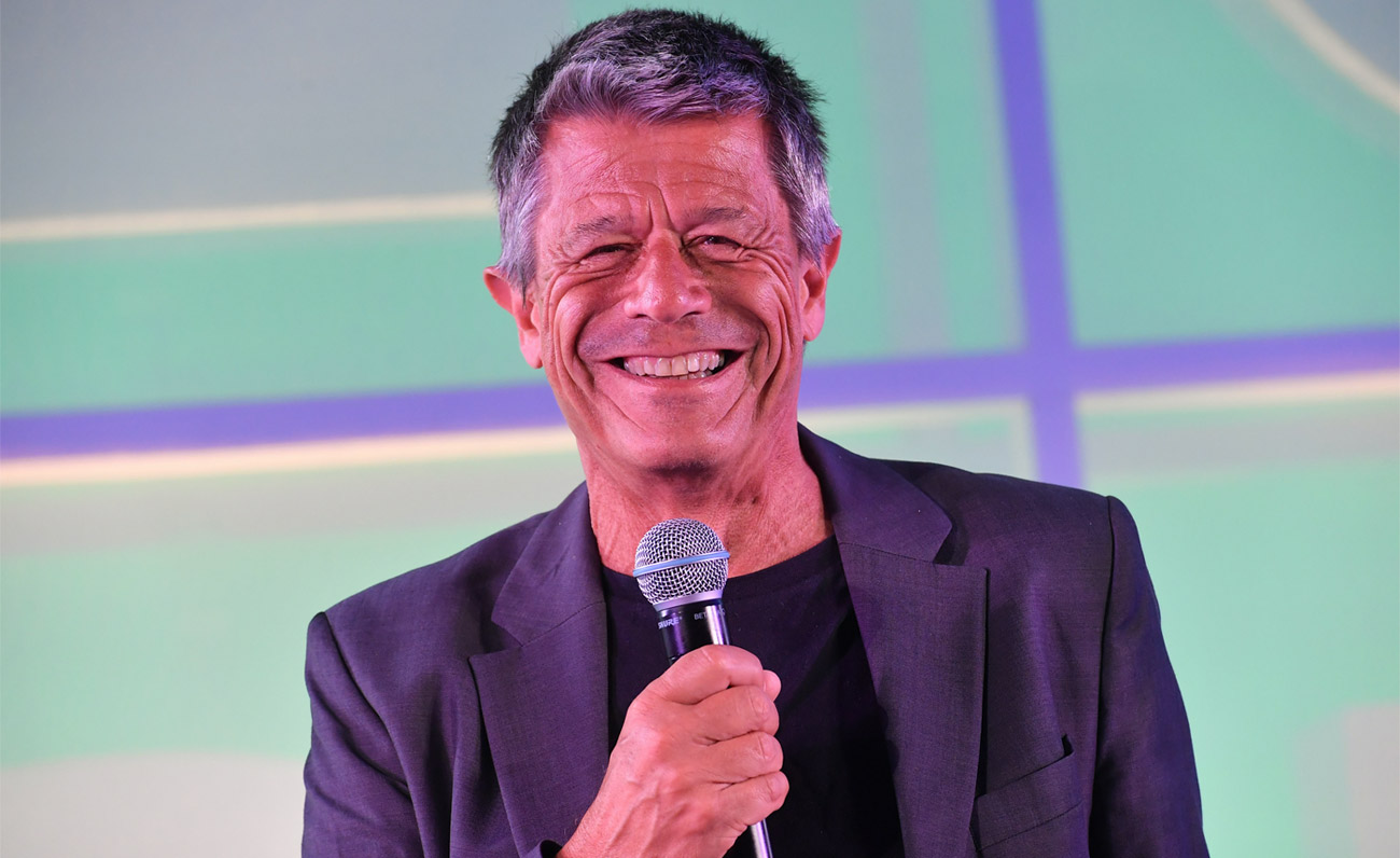 Botta e risposta con Emmanuel Carrère, insignito del Premio internazionale Costa Smeralda 2023