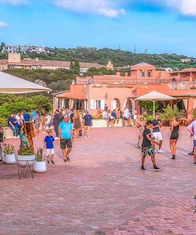 Piazzetta di Porto Cervo (ph. Marcello Chiodino)