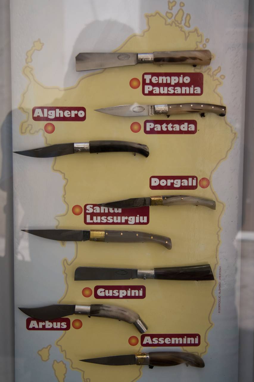 Sa resolza, la storia del coltello sardo DOC - Costa Smeralda