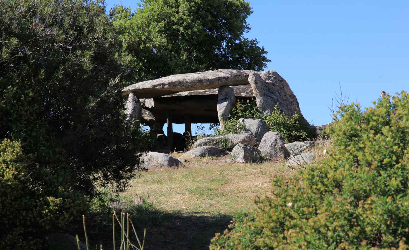 dolmen Luras