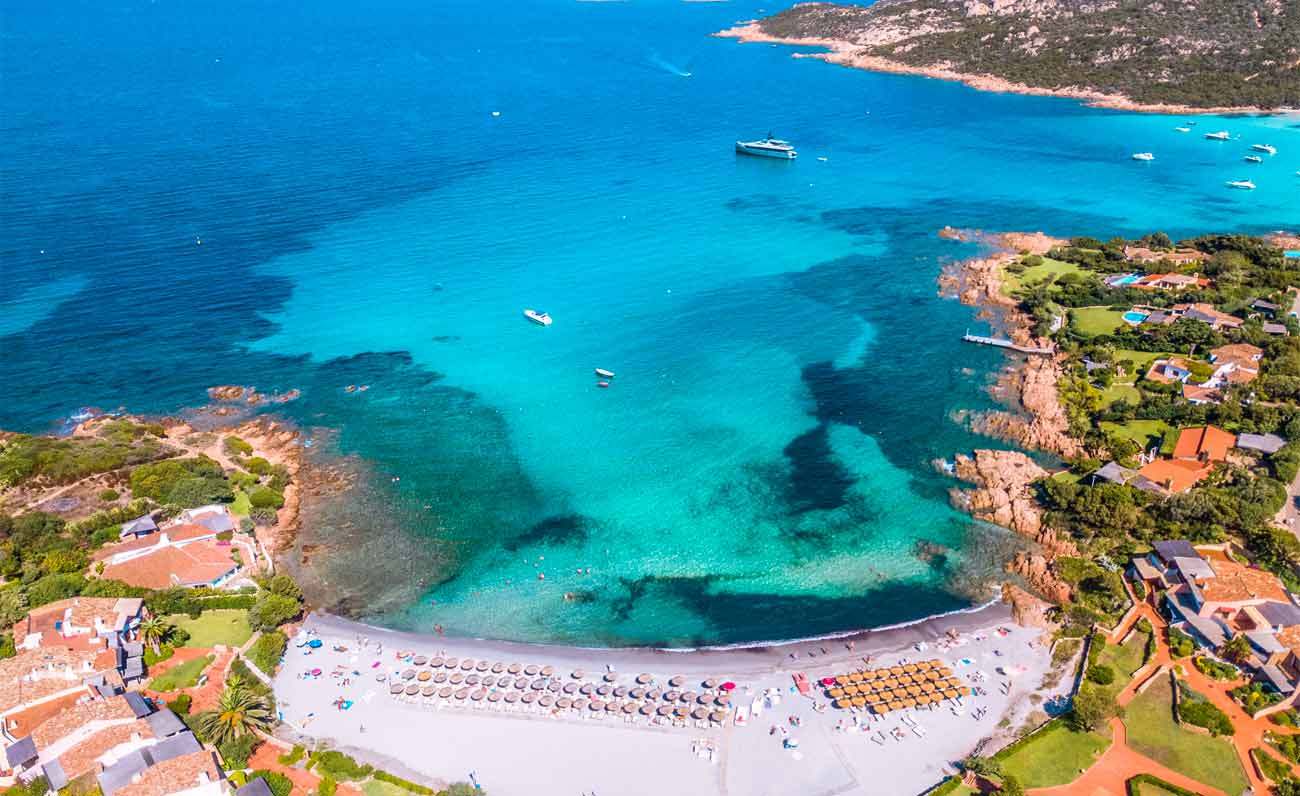Piccolo Pevero, la spiaggia al centro del golfo Costa Smeralda