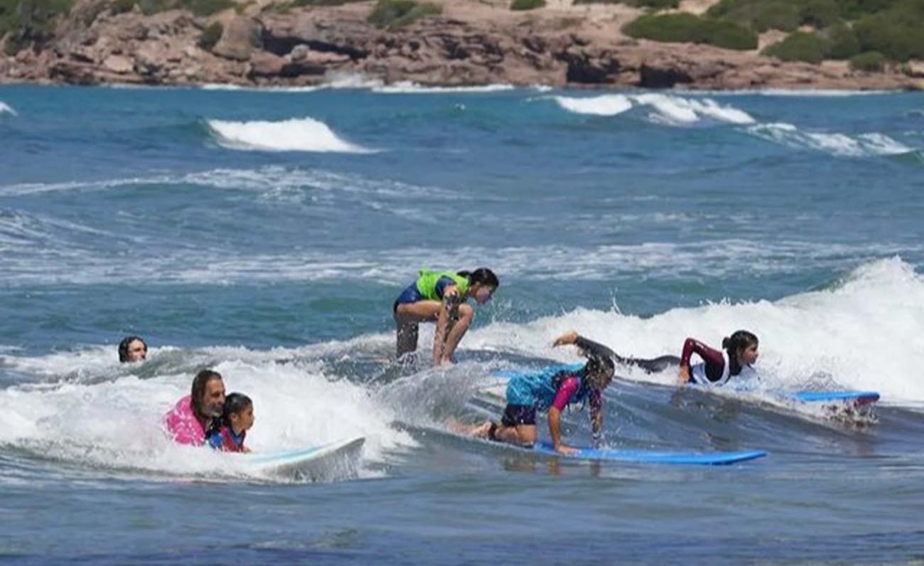Girl Surf Power